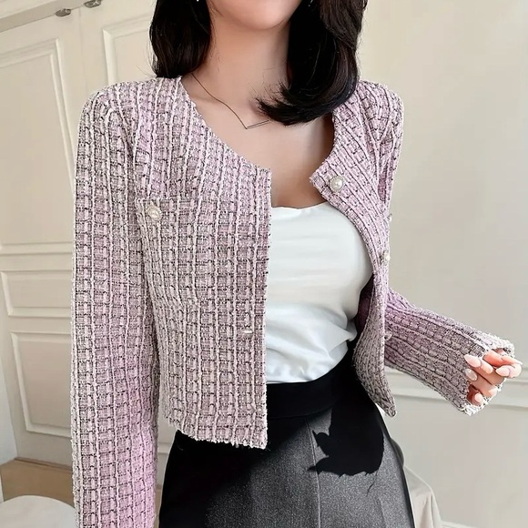 Dazy Jackets & Blazers - DAZY Plaid Collarless Short Open
Front Long Sleeve Blazer